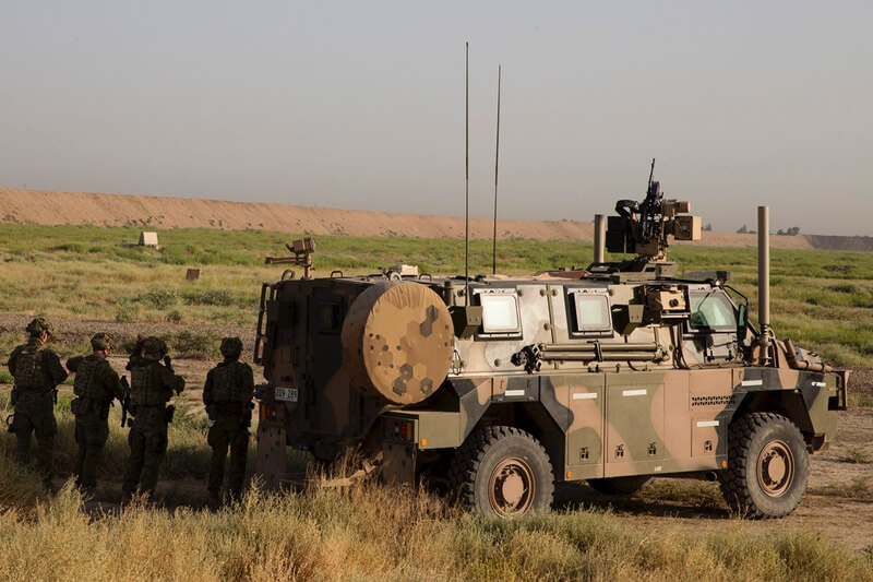 Task Group Taji III prepare a live-fire range in Iraq.
